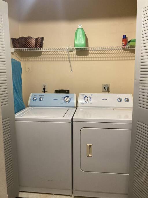 Lakeview Condo In Gated Community Tampa Luaran gambar